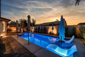 The Crescendo Stylish Modern Pool Home
